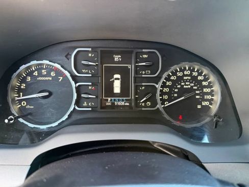 Used 2021 Toyota Tundra SR5 w/ SR5 Upgrade Package AWD/4WD image 30