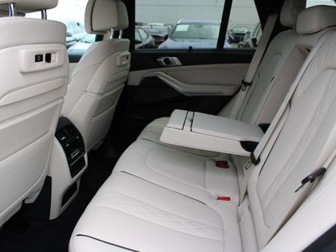 Used 2022 BMW X5 M50i w/ Executive Package AWD/4WD image 42