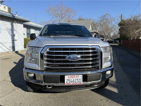 Used 2015 Ford F150 XLT w/ Equipment Group 302A Luxury image 2