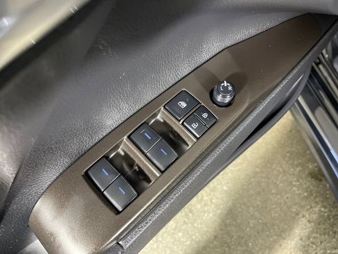 Certified 2023 Toyota Camry SE image 16