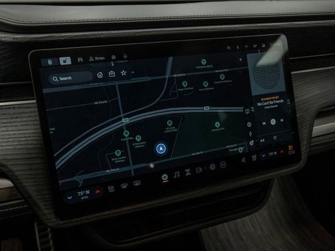 Used 2023 Rivian R1S Adventure image 20