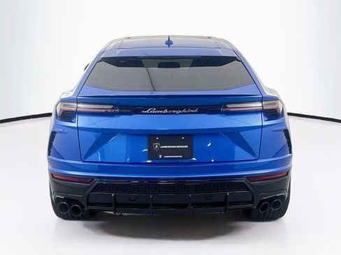 Used 2022 Lamborghini Urus AWD/4WD image 6