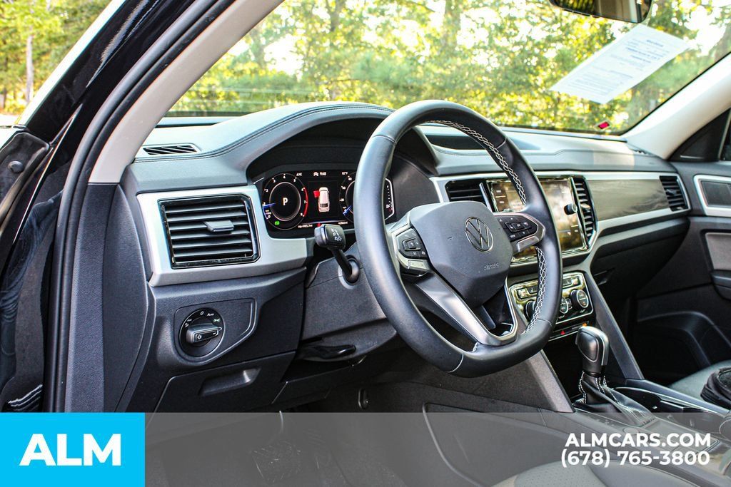 Used 2022 Volkswagen Atlas SE w/ Panoramic Sunroof Package FWD image 24