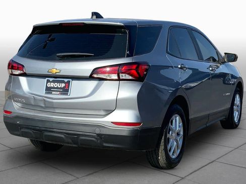 Used 2023 Chevrolet Equinox LS FWD image 13