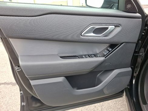 Used 2023 Land Rover Range Rover Velar R-Dynamic S AWD/4WD image 10