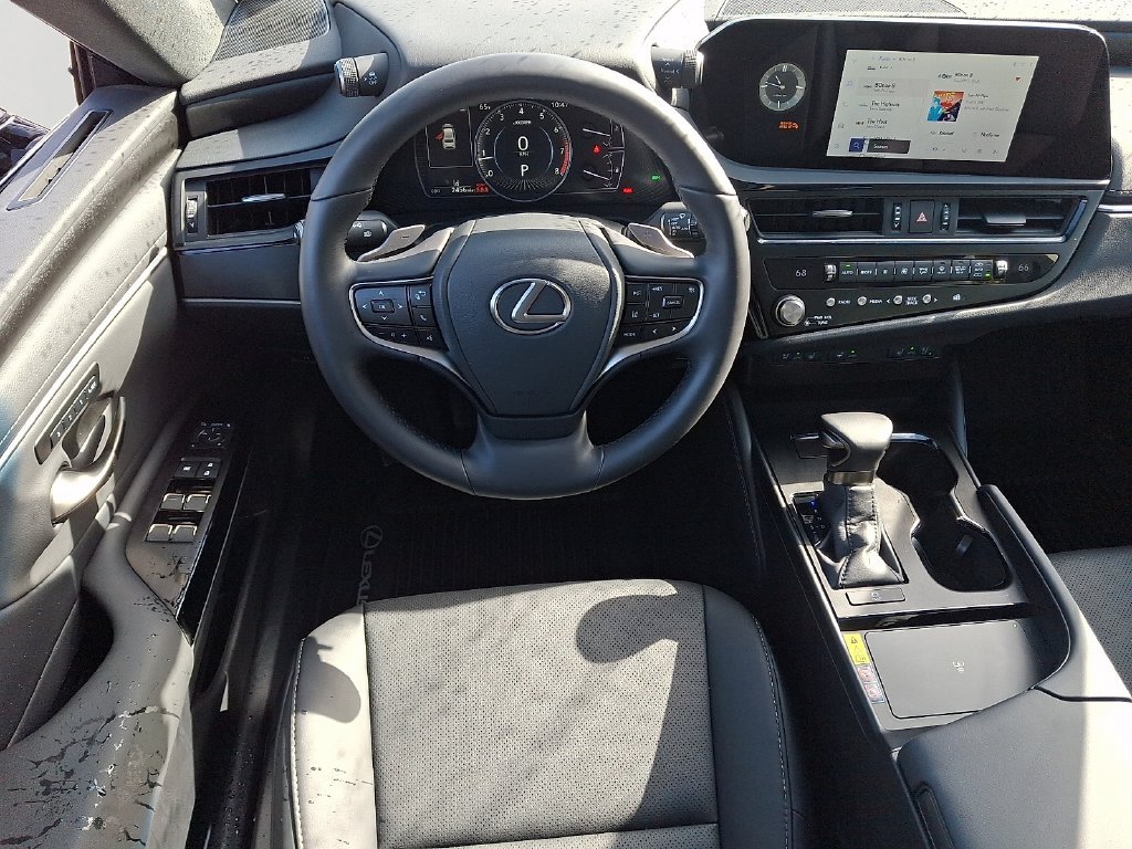 Certified 2025 Lexus ES 350 w/ Premium Package FWD image 13