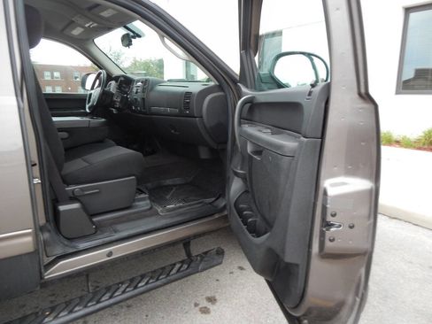 Used 2013 GMC Sierra 1500 SLE w/ Power Tech Package image 30