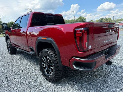 Used 2022 GMC Sierra 2500 AT4 w/ AT4 Premium Plus Package AWD/4WD image 5