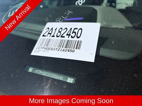Used 2026 GMC Sierra 1500 SLT RWD image 12