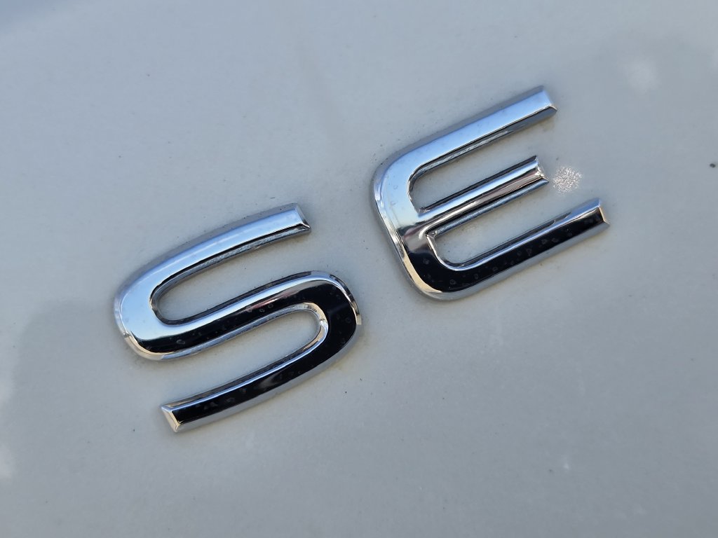 Used 2026 Volkswagen Atlas SE FWD image 9