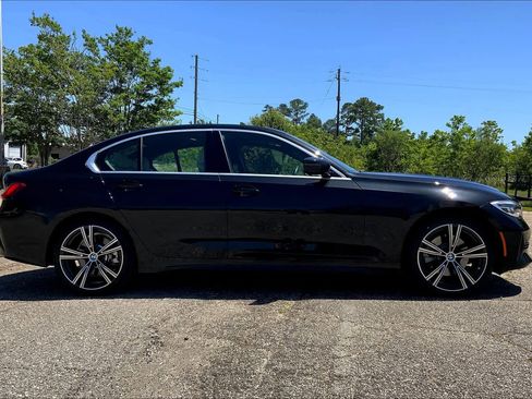 Used 2021 BMW 330i Sedan w/ Premium Package image 31