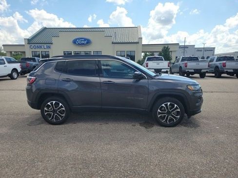 Used 2024 Jeep Compass Limited AWD/4WD image 20