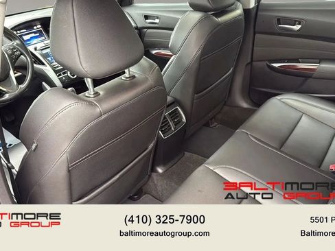 Used 2017 Acura TLX FWD image 29