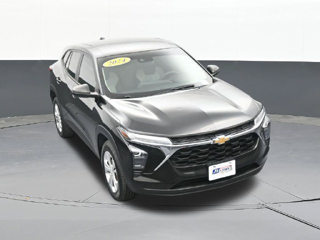 Used 2024 Chevrolet Trax LS FWD image 60