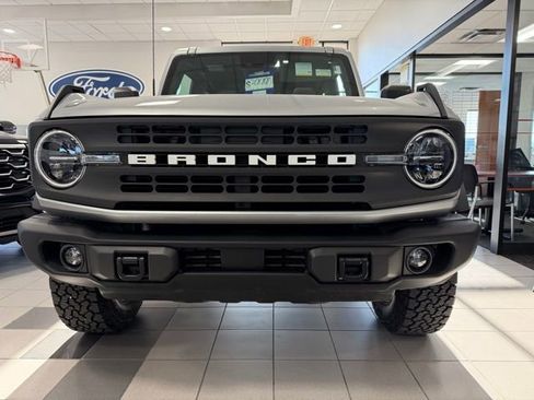 Used 2024 Ford Bronco Black Diamond AWD/4WD image 2
