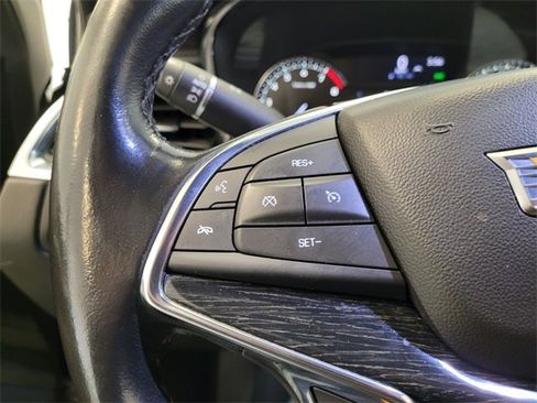 Used 2020 Cadillac XT5 Premium Luxury image 23