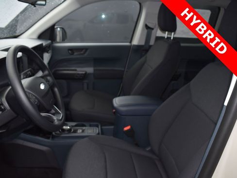 New 2025 Ford Maverick XL image 12