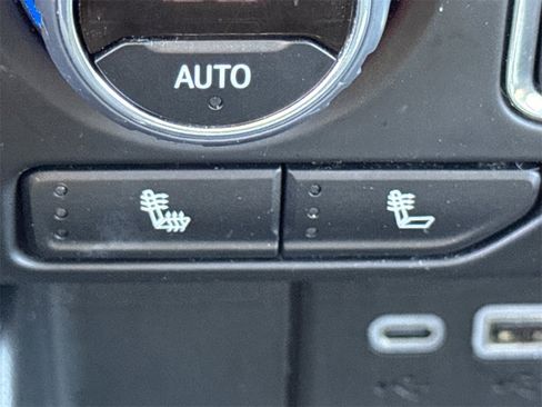 Used 2023 Chevrolet Tahoe RST w/ Luxury Package image 33