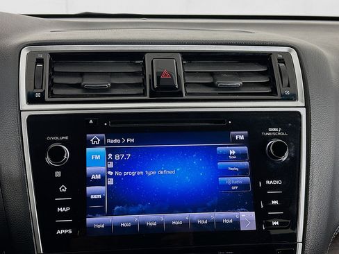 Used 2018 Subaru Outback 2.5i Limited image 19