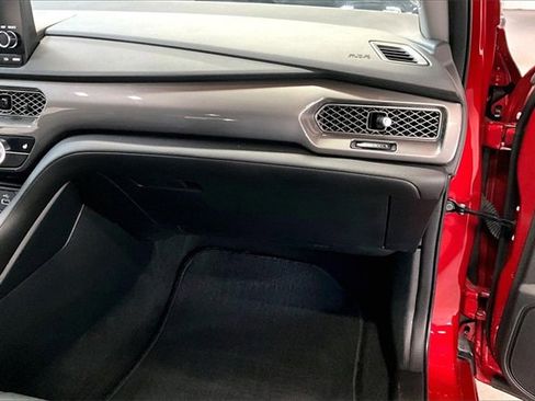 Used 2023 Acura Integra image 25