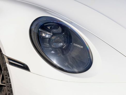 Used 2022 Porsche 911 Carrera GTS RWD image 15