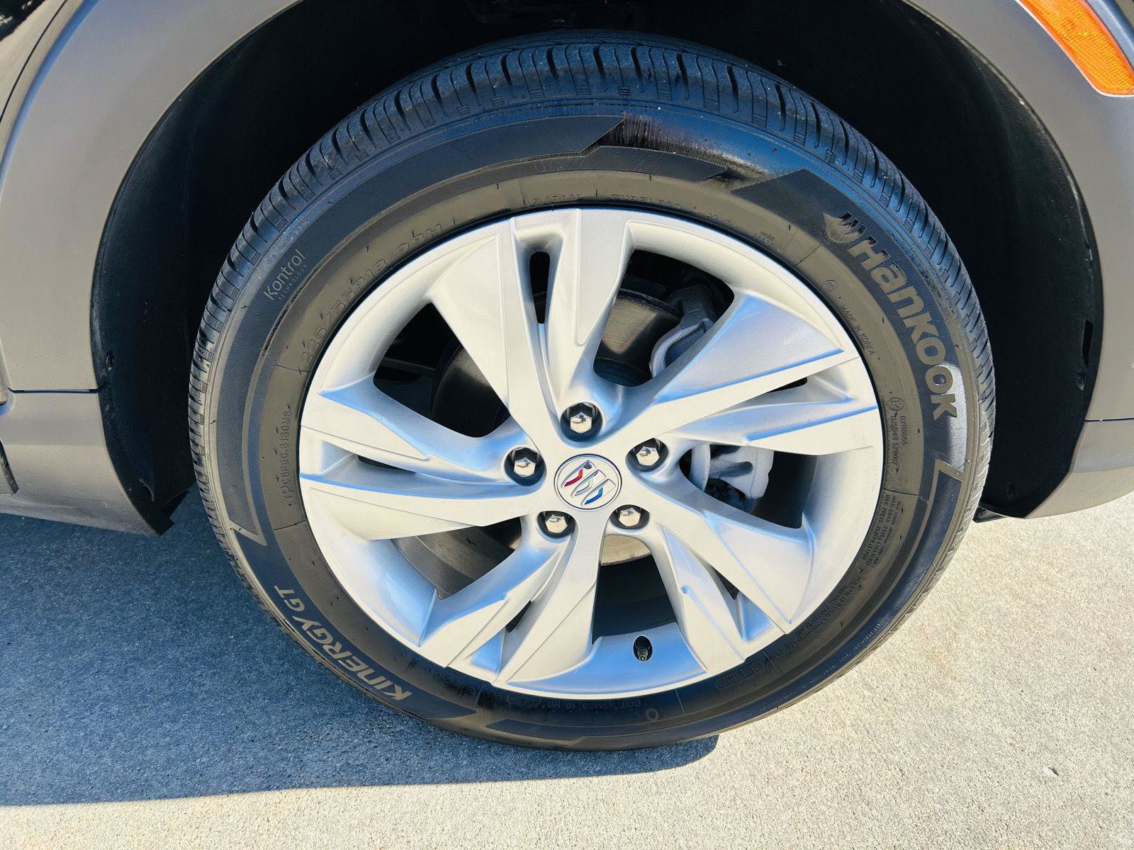 Used 2025 Buick Encore GX Preferred FWD image 37