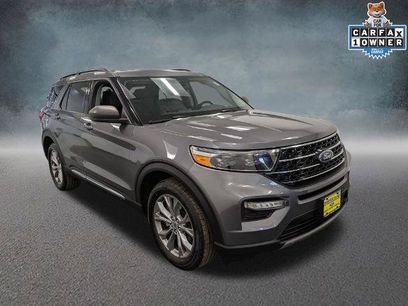 Certified 2023 Ford Explorer XLT w/ Equipment Group 202A