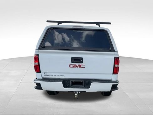 Used 2019 GMC Sierra 1500 Limited w/ Elevation Edition AWD/4WD image 7