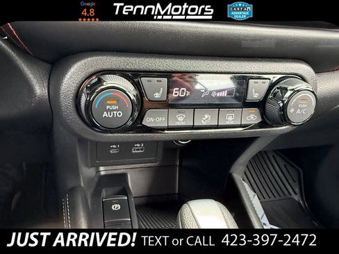 Used 2021 Nissan Kicks SR w/ SR Premium Package FWD image 20