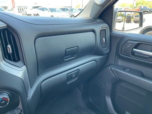 Used 2022 Chevrolet Silverado 1500 Custom w/ Safety Confidence Package RWD image 24