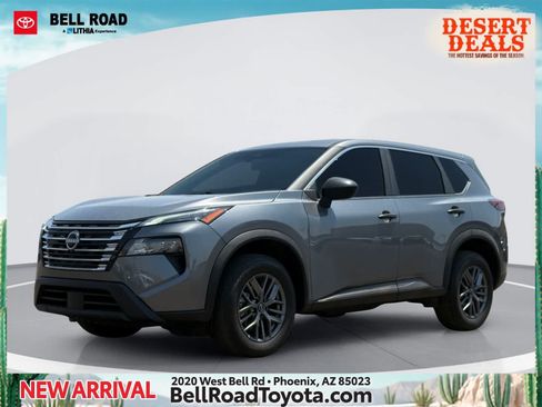 Used 2025 Nissan Rogue S AWD/4WD image 1
