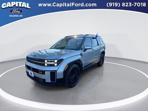 Used 2024 Hyundai Santa Fe Calligraphy w/ Tow & Go Package image 4