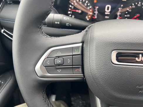 New 2026 Jeep Compass Limited image 24