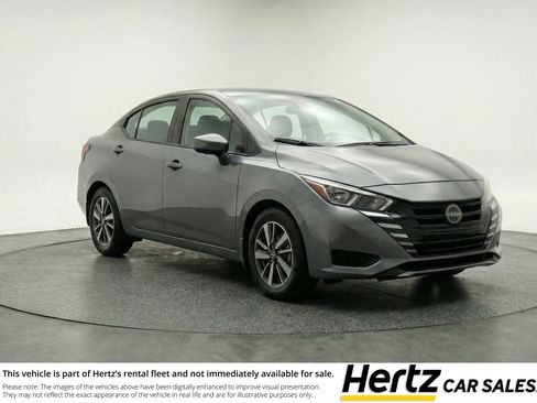 Used 2025 Nissan Versa SV FWD image 1