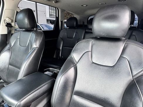 Used 2020 Kia Telluride LX AWD/4WD image 22