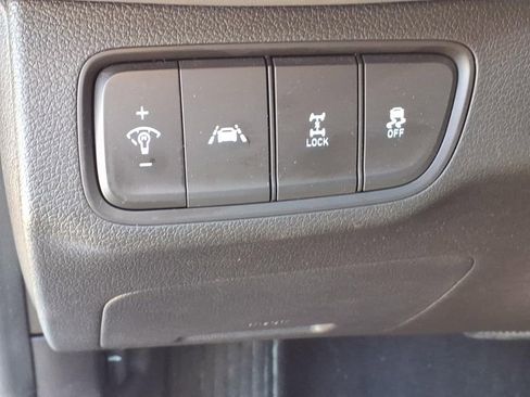 Used 2020 Hyundai Santa Fe SE AWD/4WD image 21