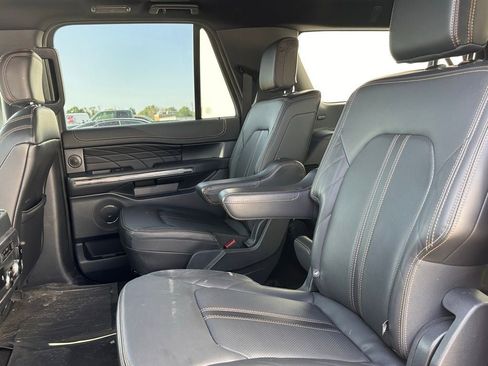 Used 2023 Ford Expedition Max Platinum AWD/4WD image 14
