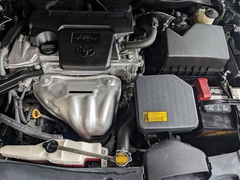 Used 2014 Toyota Camry SE image 20