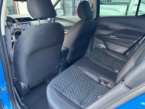 Used 2021 Nissan Kicks S image 36