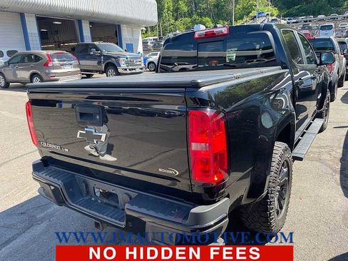 Used 2019 Chevrolet Colorado Z71 w/ Z71 Midnight Edition AWD/4WD image 3