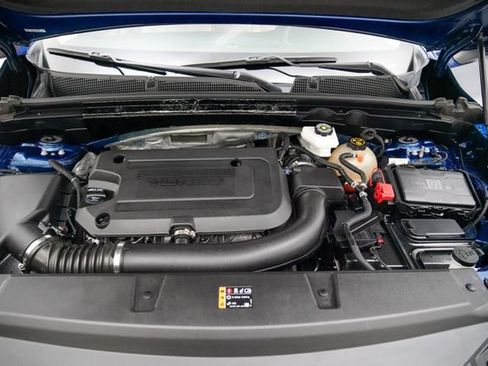 Used 2022 Buick Envision Essence w/ Safety Package FWD image 14