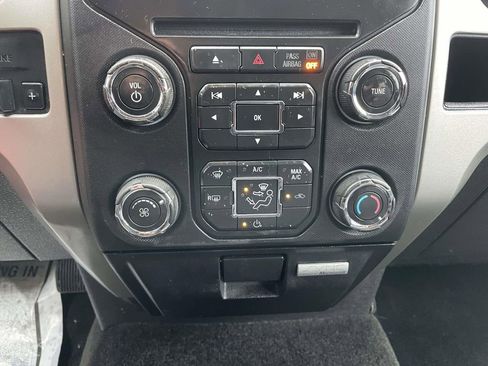 Used 2014 Ford F150 XLT w/ Equipment Group 302A Luxury image 40