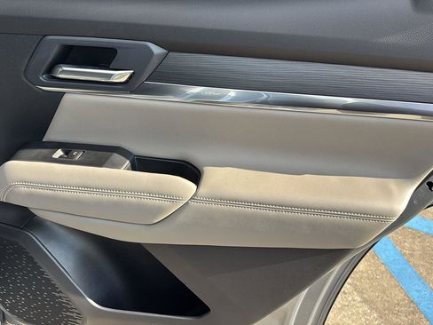 New 2026 GMC Terrain Elevation w/ Technology Package II FWD image 18