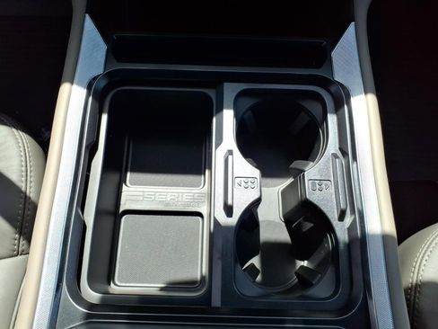 New 2026 Ford F250 Platinum AWD/4WD image 27