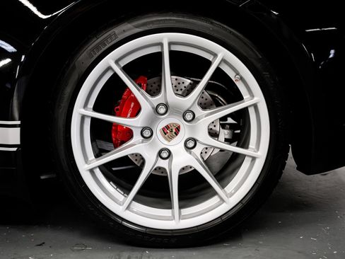 Used 2011 Porsche Boxster Spyder RWD image 40