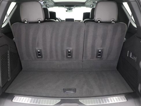 Used 2024 Chevrolet Tahoe High Country w/ Advanced Technology Package image 42