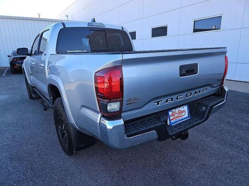 Used 2022 Toyota Tacoma SR5 image 5