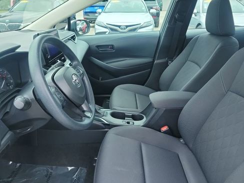 Used 2024 Toyota Corolla LE image 18