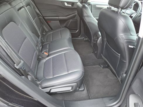 Used 2021 Ford Escape SEL image 25