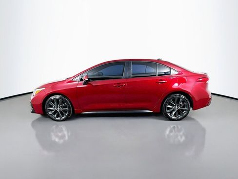 Used 2024 Toyota Corolla SE w/ SE Premium Package image 2